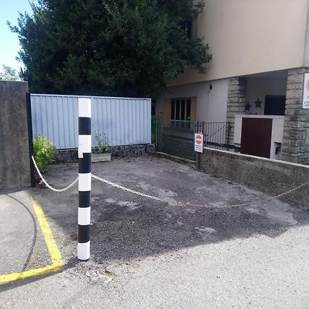 Il Meglio Al Minimo Apartment Lecco Luaran gambar