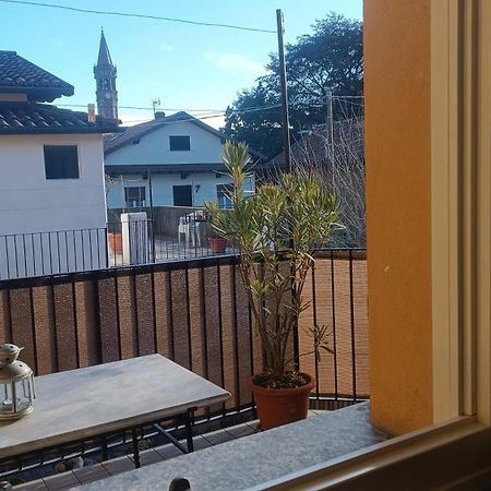 Il Meglio Al Minimo Apartment Lecco Luaran gambar