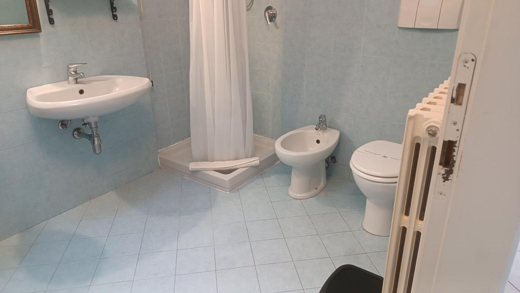 Il Meglio Al Minimo Apartment Lecco Luaran gambar